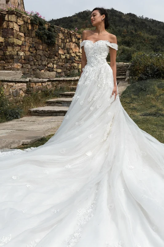 Princess Cathedral Train Tulle and Lace Wedding Dress LD4349 Luxury Wedding Dress