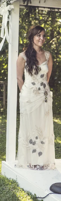 Claire Pettibone nocturne Casual chic unclassified dresses