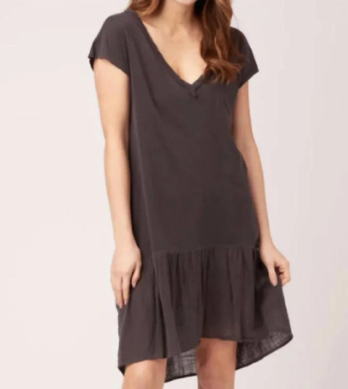 Elvie Dress In Basalt Pigment Color block unclassified dresses