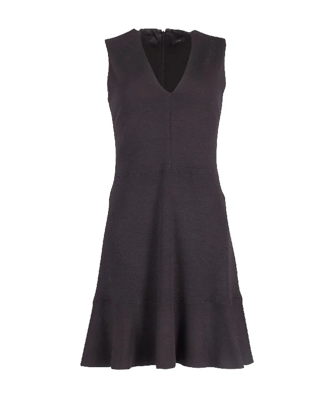 Joseph Sleeveless V-Neck Dress in Black Wool Mesh unclassified dresses