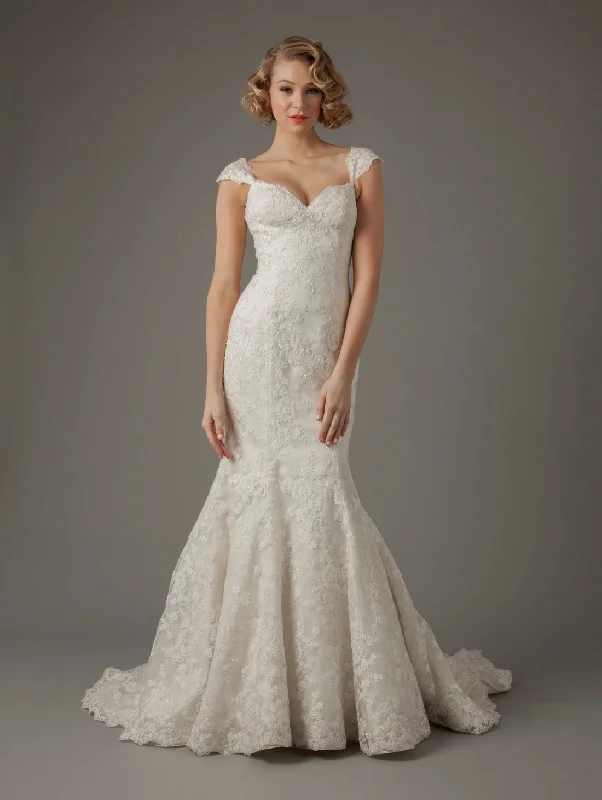 Mark Zunino MZ2 Sweetheart Mermaid Gown in Lace Lace Dress Set